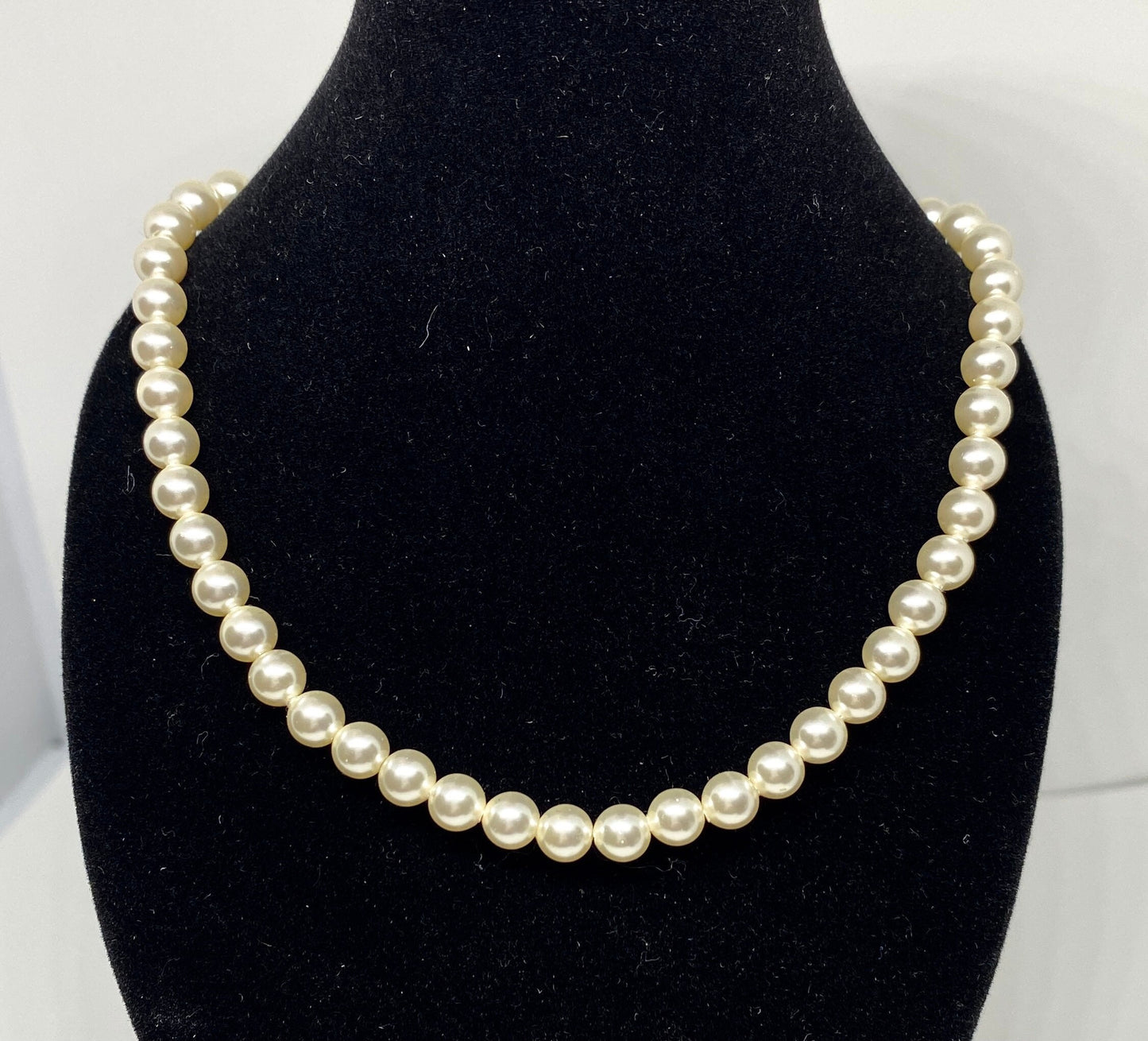 Swarovski Pearl Necklace in Classic Cream, 5mm