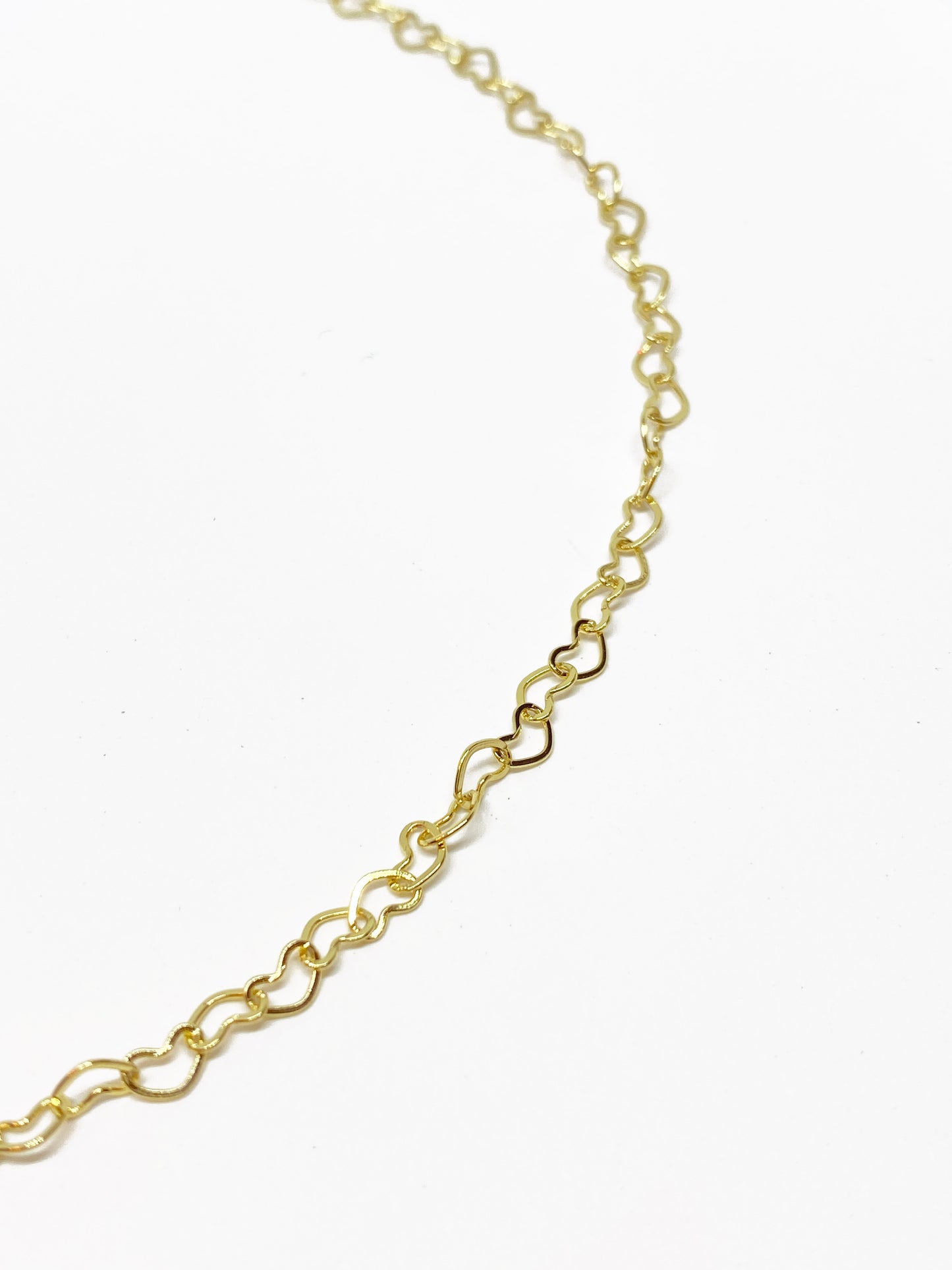 Dainty Mini Heart Link Necklace in Gold