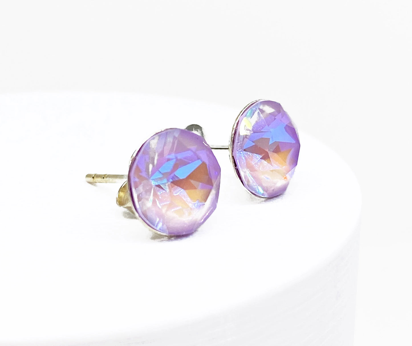 8mm Swarovski Crystal Stud Earrings in Lavender Delight, Pale Purple, set in Sterling Silver