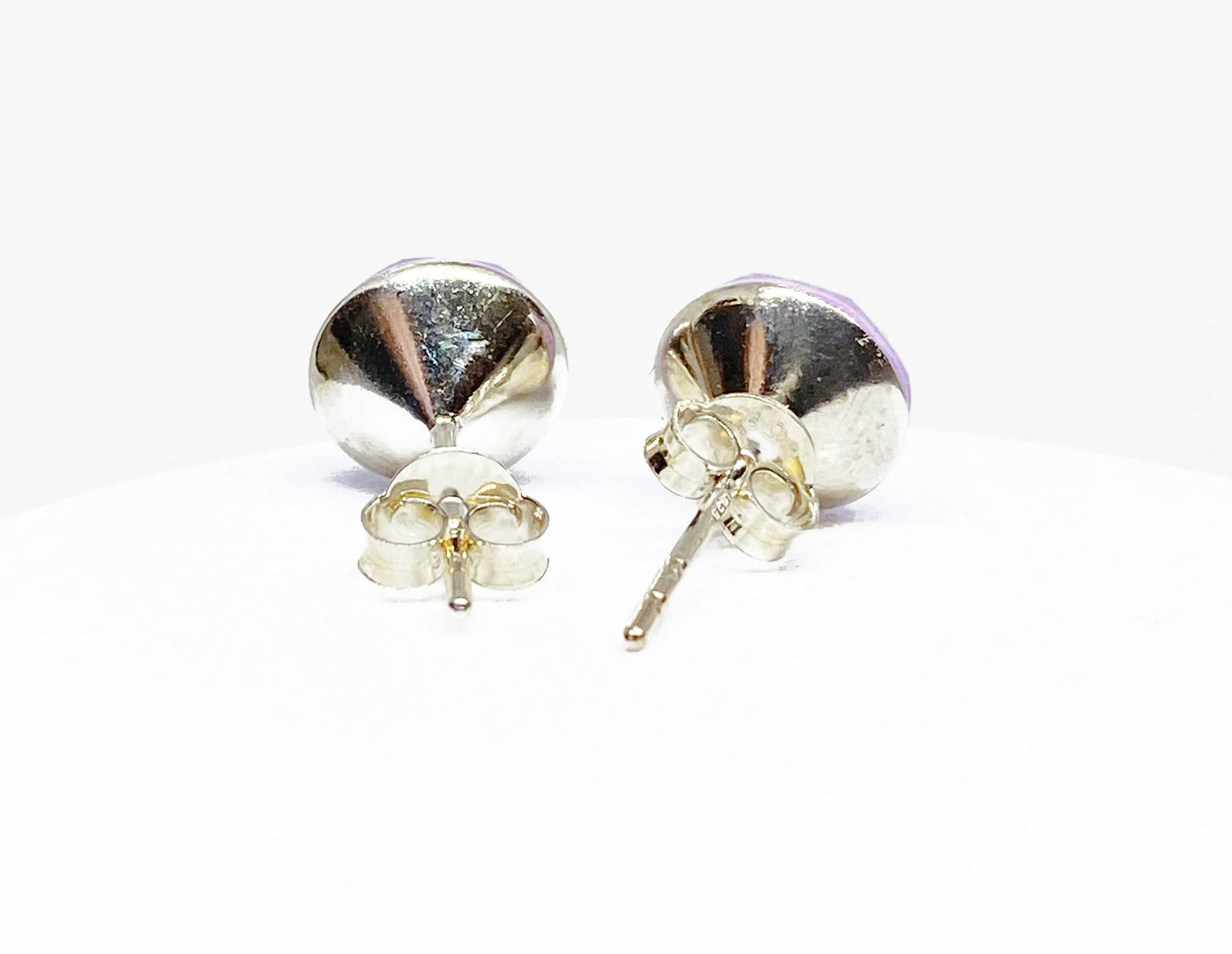 8mm Swarovski Crystal Stud Earrings in Lavender Delight, Pale Purple, set in Sterling Silver